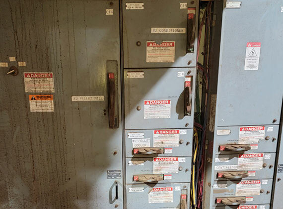 Picture of unsafe equipment.